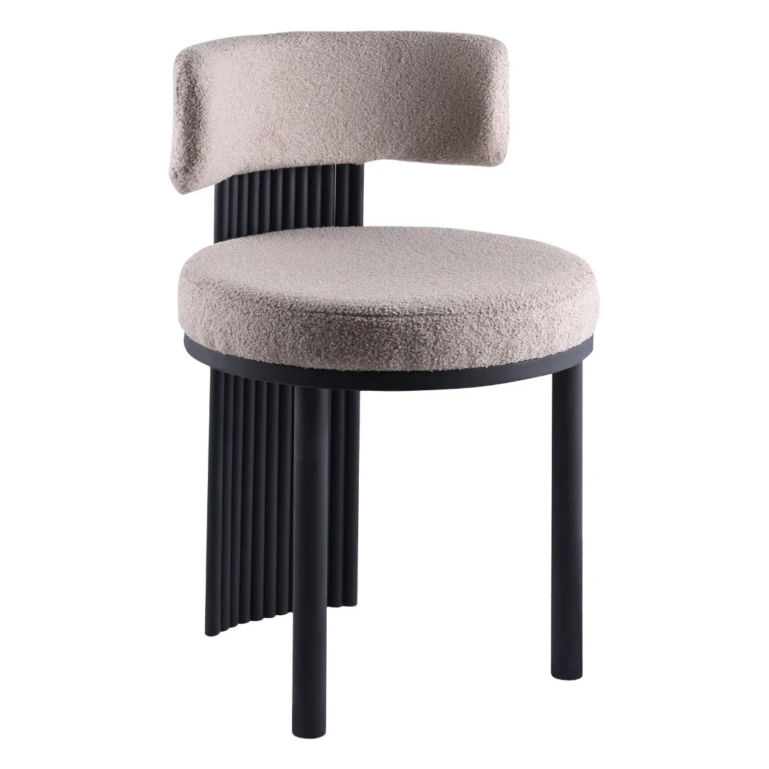 Poise Chair