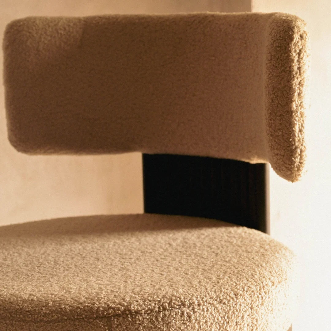 Poise Chair
