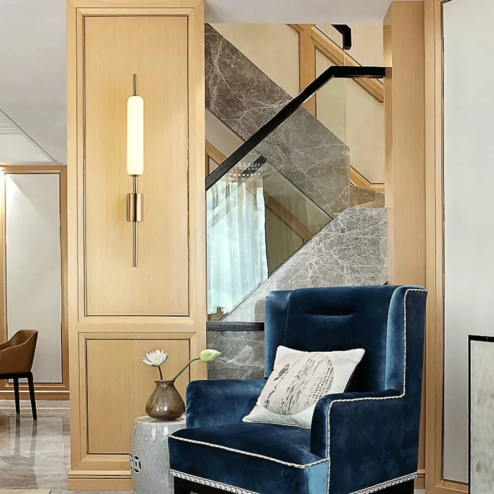 Modern Linea Vertical Sconce