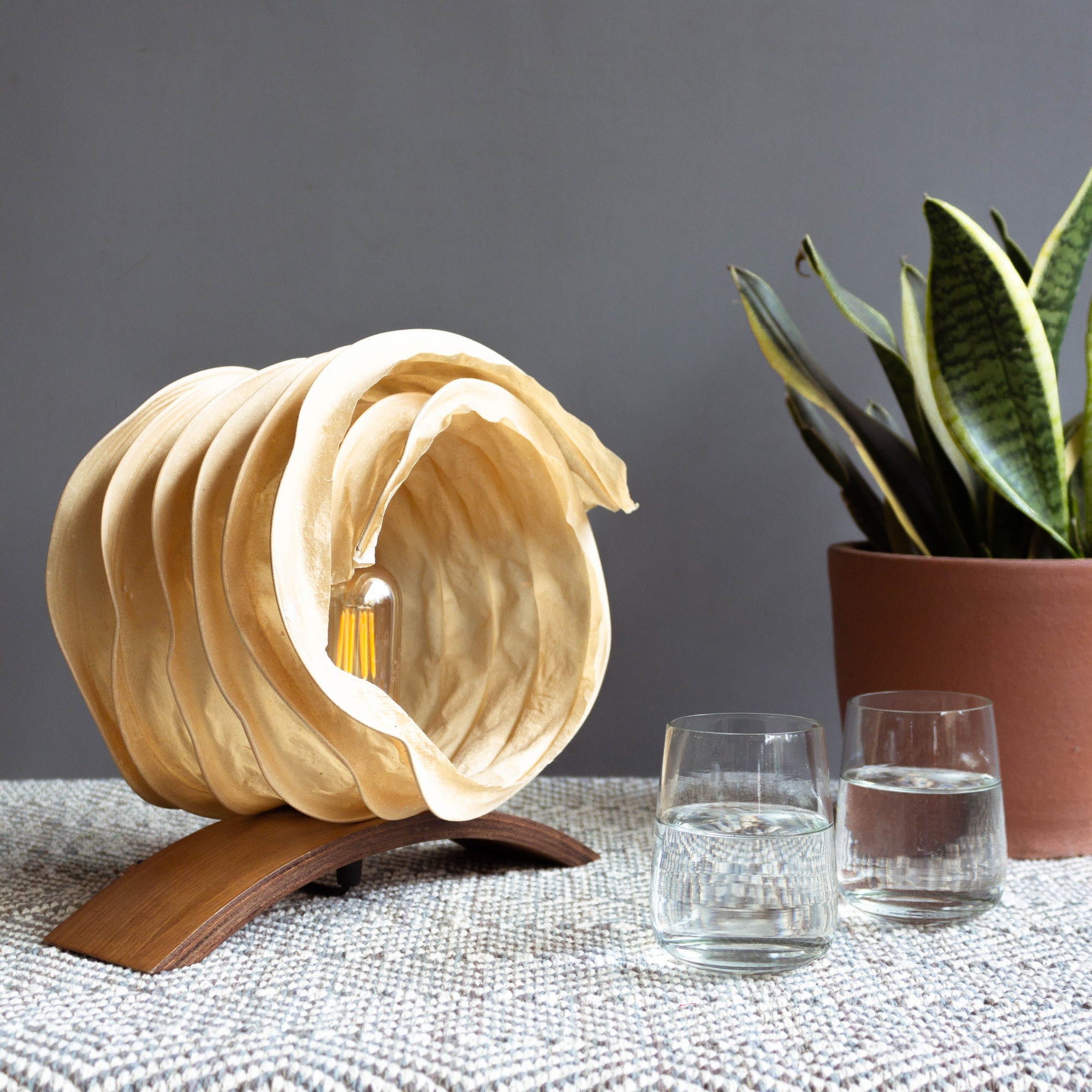 Enzo Crushed Table Lamp