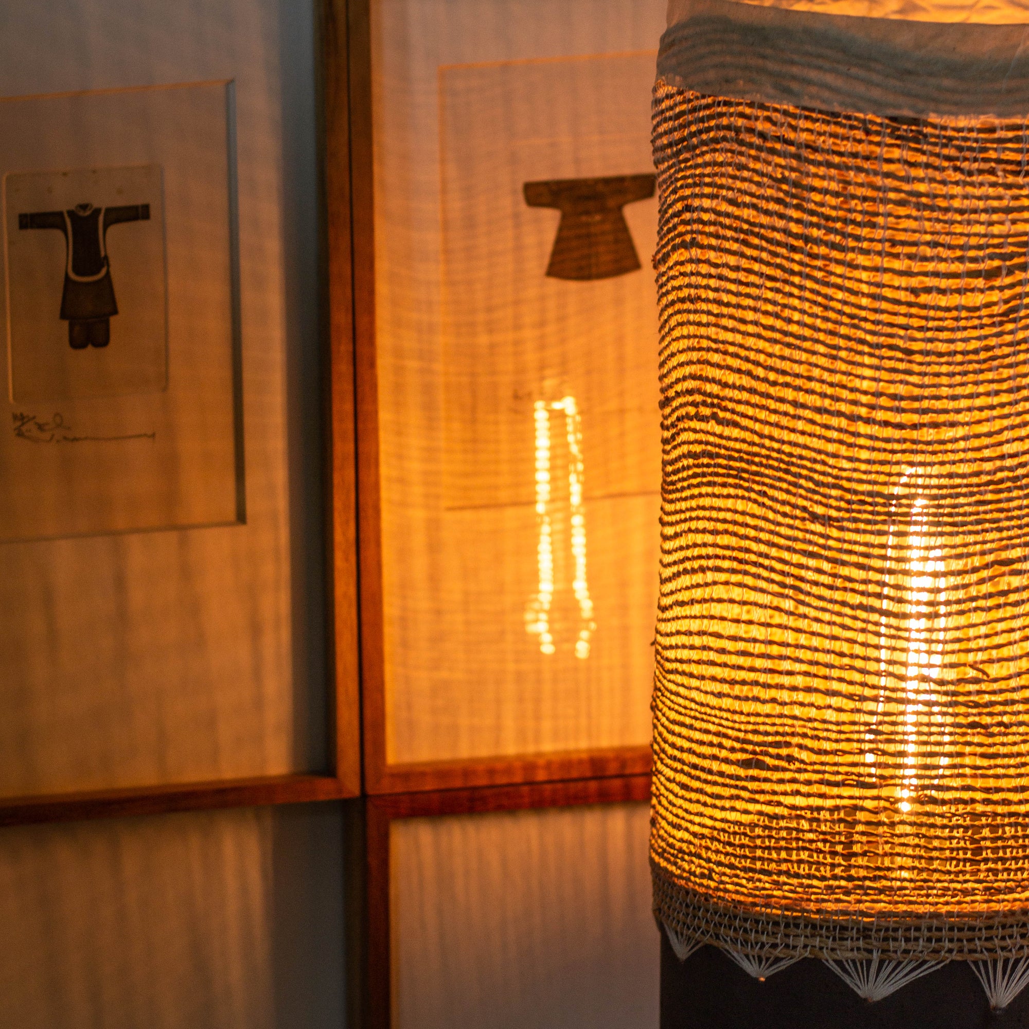 Noble Table Lamp