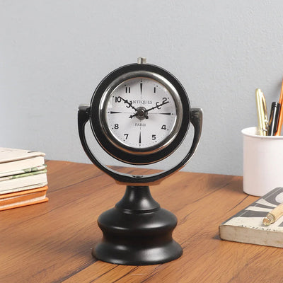Marinus Table Clock
