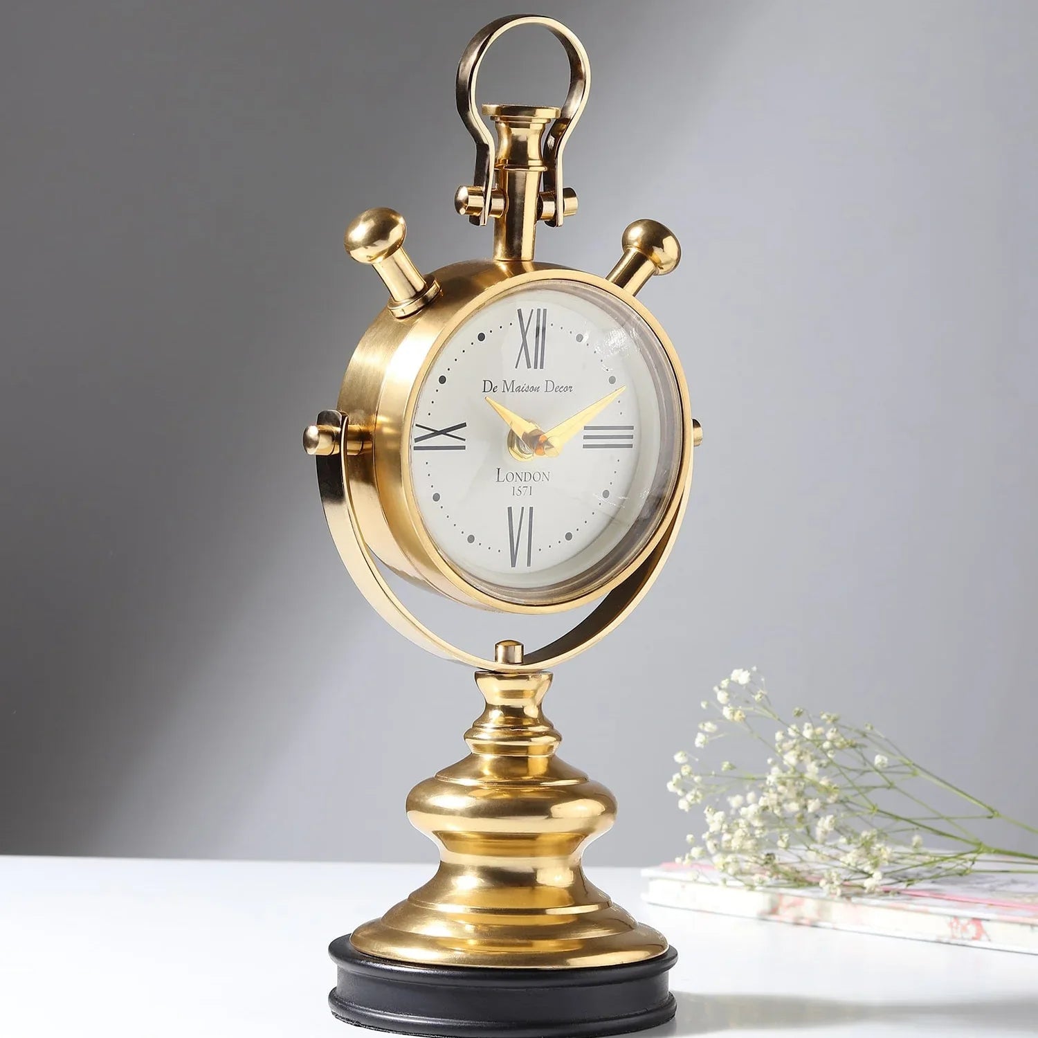 Aristotime Table clock in