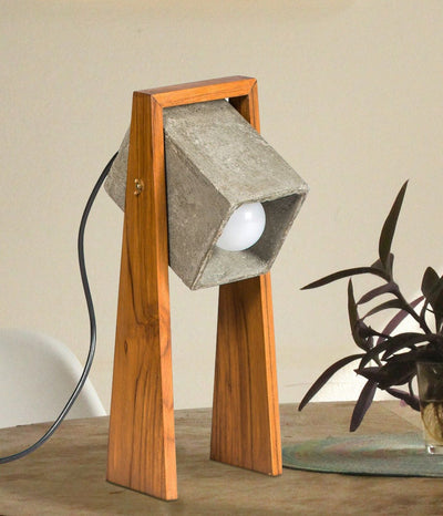 Cubitre Woodlot Table Lamp