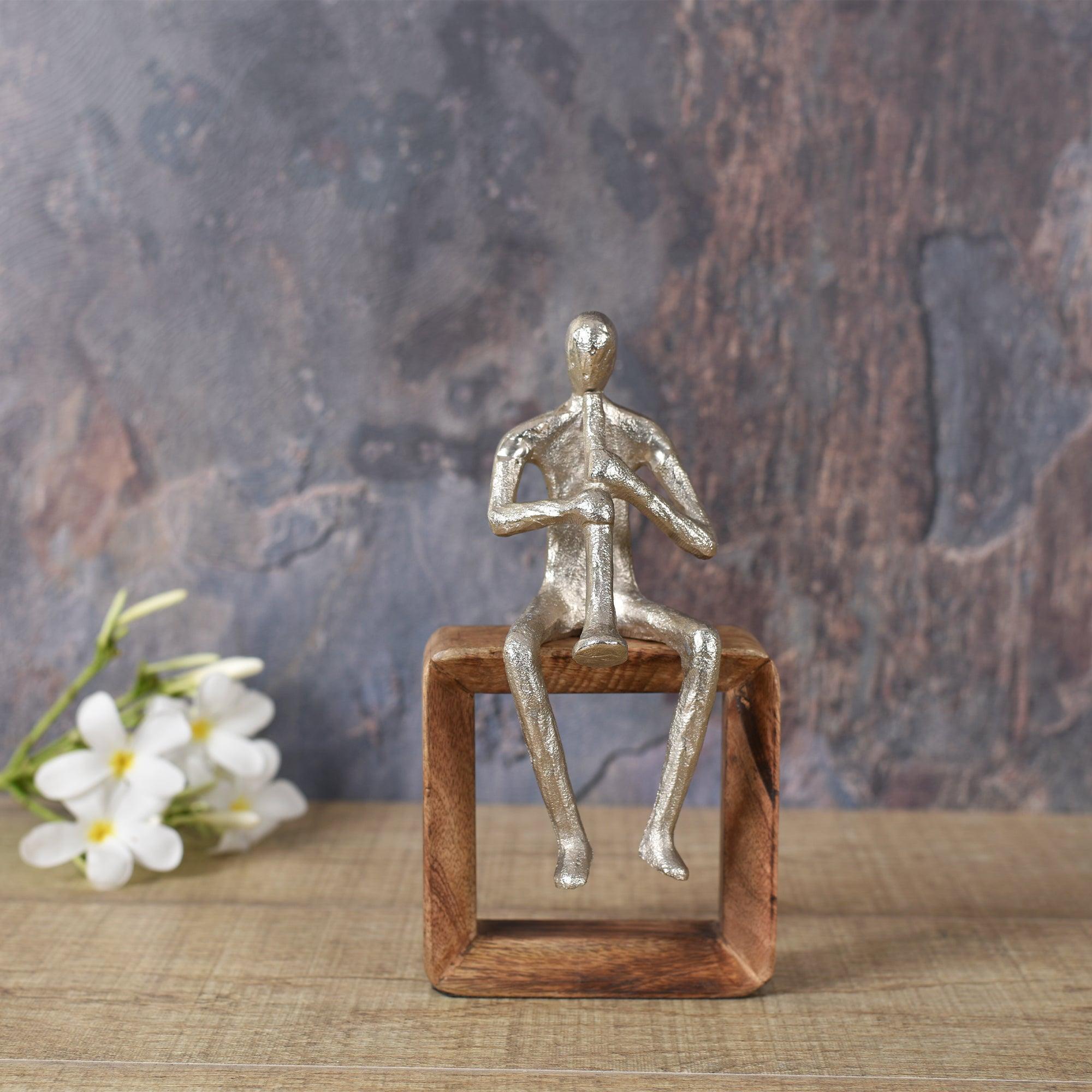 The People Musician Playing Trumpet Sculpture Showpiece Artifact for Home Decor