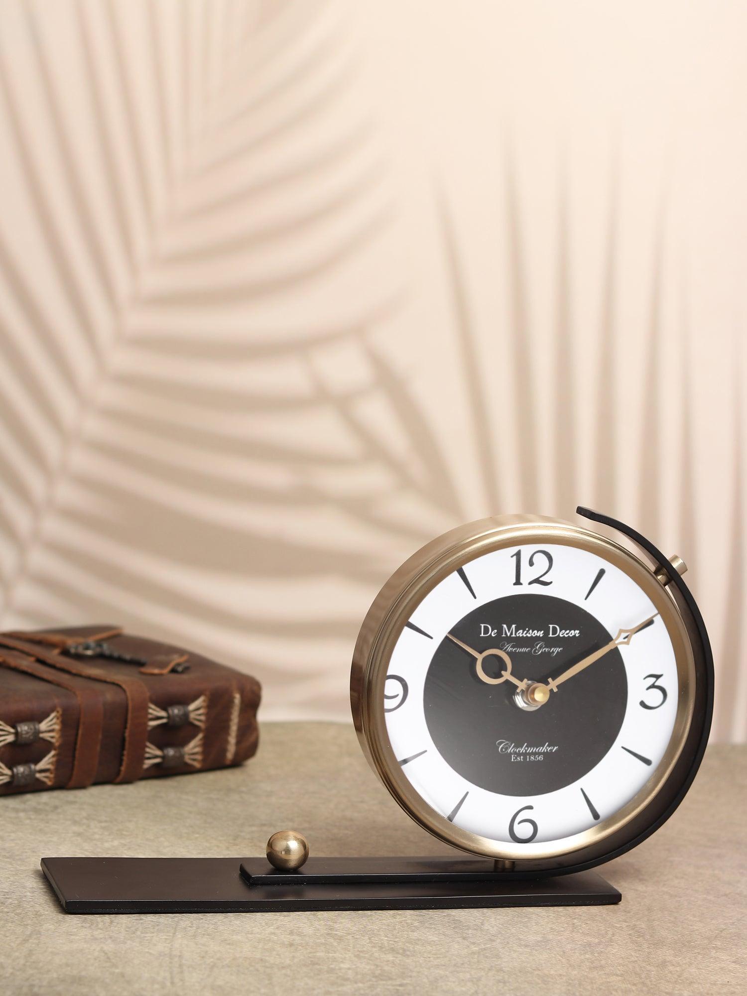 Aleksi 2 | Table Clock for Home Decoration