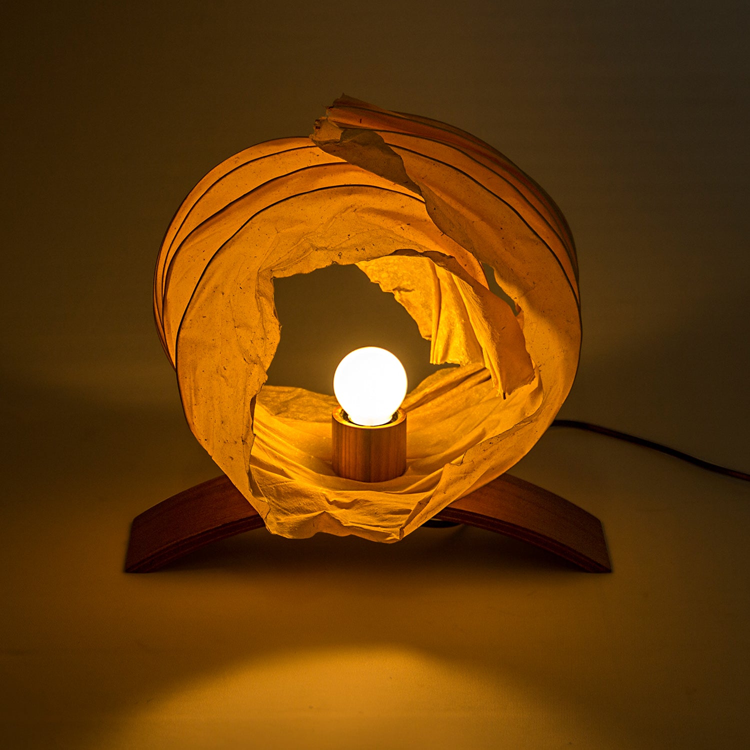 Enzo Crushed Table Lamp