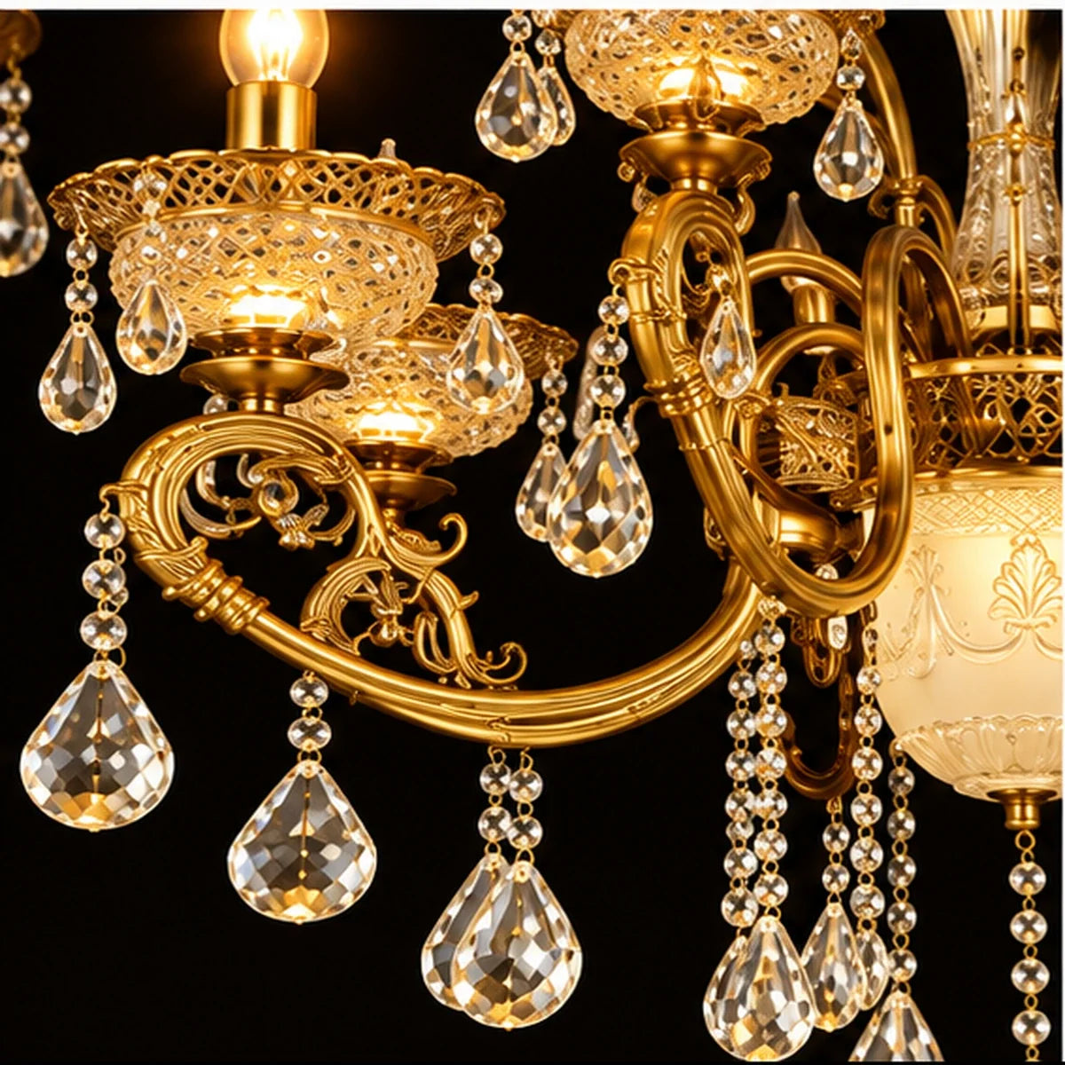 Bliss & Birch Antique Gold Eight-Arm Crystal Chandelier