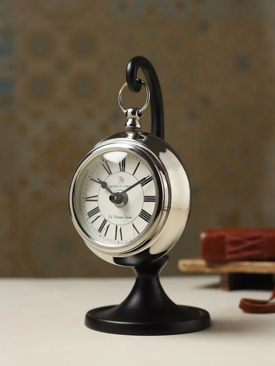 Seishi Table Clock | Minimal Desk Clock in Gold & Silver Finish for Office Decor